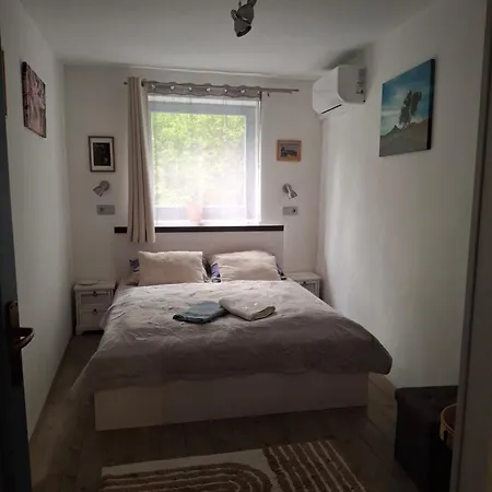 Kekbazalt Vendeghaz Guest house *