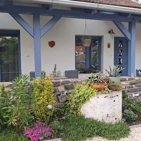 Kekbazalt Vendeghaz Guest house Badacsonytomaj